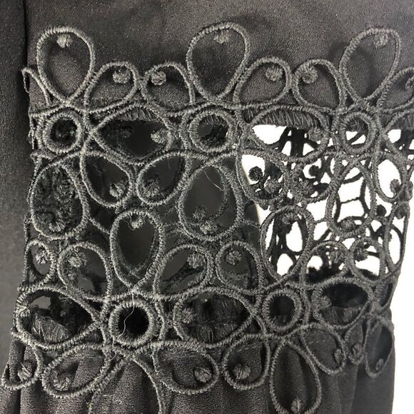 Cynthia Rowley Lace Inset Bell Sleeve Dress Black 4 - Picture 9 of 10
